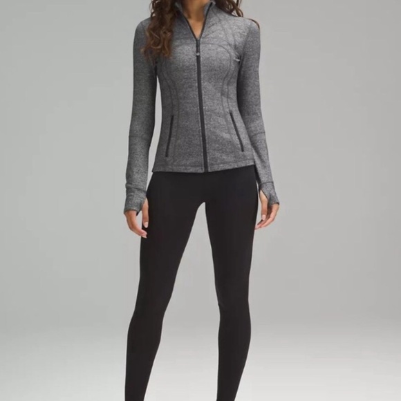 Lululemon define jacket in heather grey - Picture 3 of 8